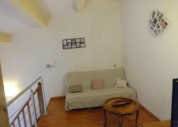 Des Deux Rivieres Apartmán *