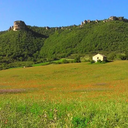 Des Deux Rivieres Апартаменты